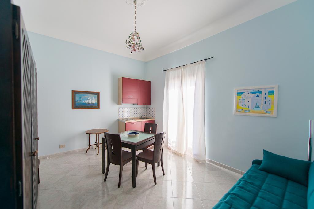 Casa La Serissa Trapani Habitación foto